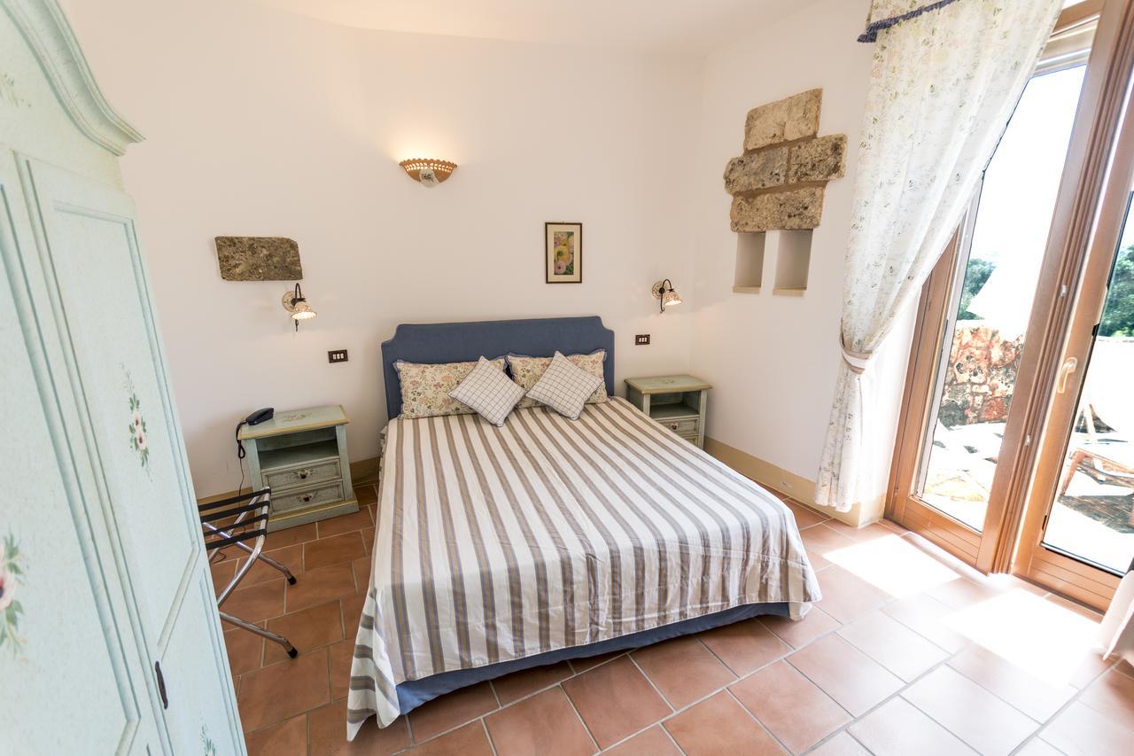 Masseria Ruri Pulcra Patù Exteriör bild